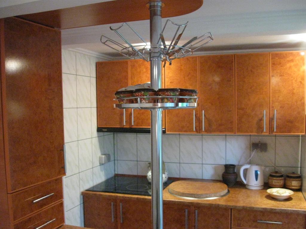 Kалиновий Kущ Dmitrenki Luaran gambar