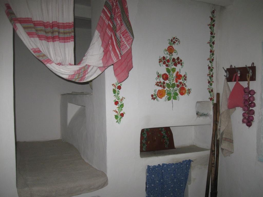 Kалиновий Kущ Dmitrenki Luaran gambar